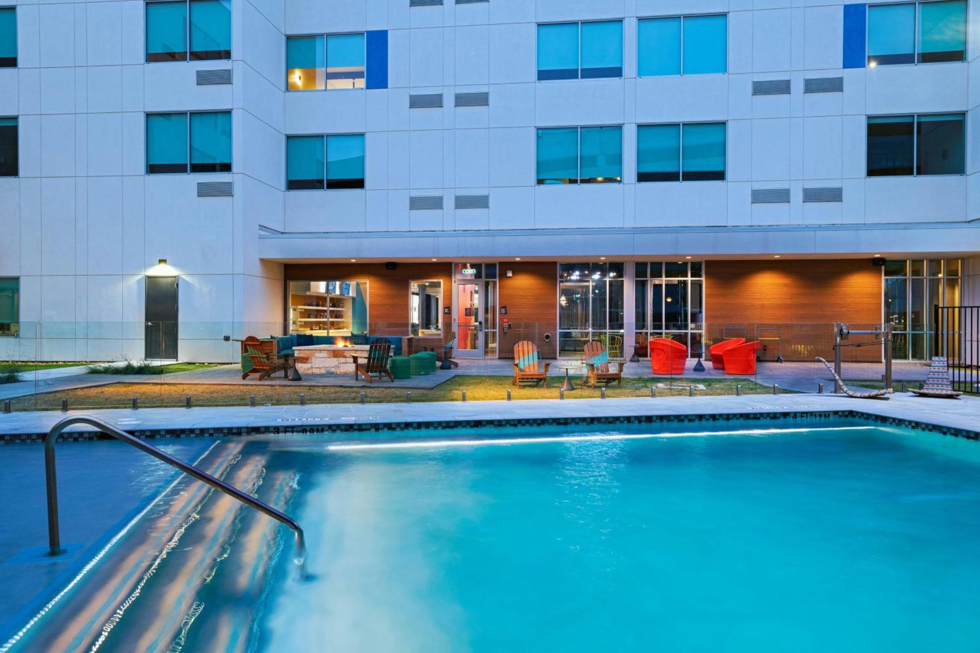 Hotel Aloft Austin Southwest Zewnętrze zdjęcie